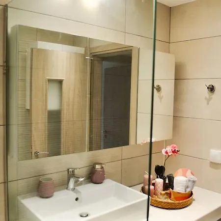 Apartment Gpk Lux 2br - 7 Min Walking To Acropolis *
